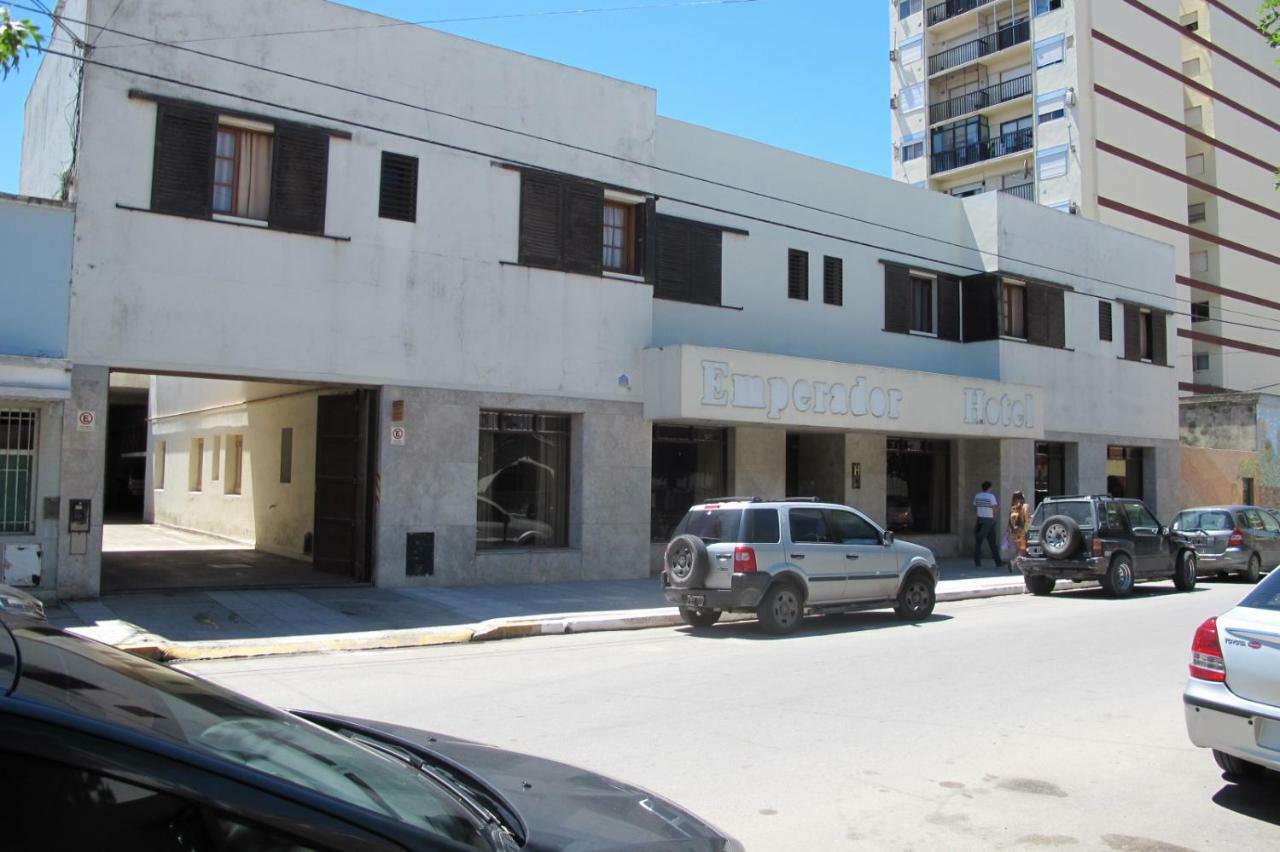 Hotel Emperador Necochea Exterior photo